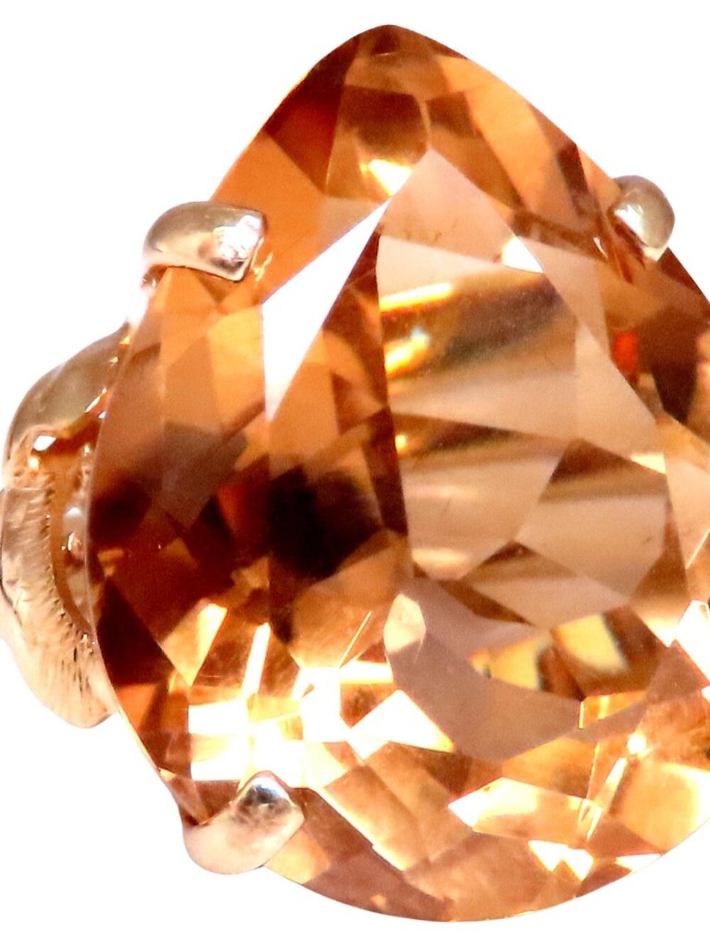 20ct. Natural Pear Citrine Victorian Solitaire Style Ring 18kt Gold*
